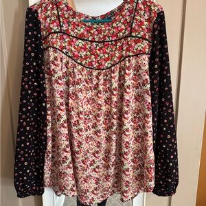 Floral Long Sleeve Women's Top